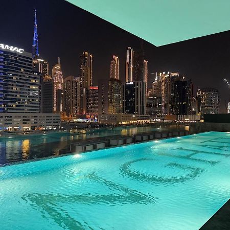 Elegant & Luxury 2Br Apartment Burj And Canal View Sabkhah Extérieur photo