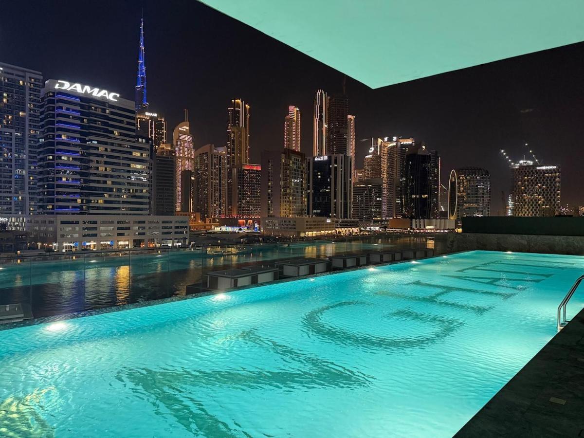 Elegant & Luxury 2Br Apartment Burj And Canal View Sabkhah Extérieur photo