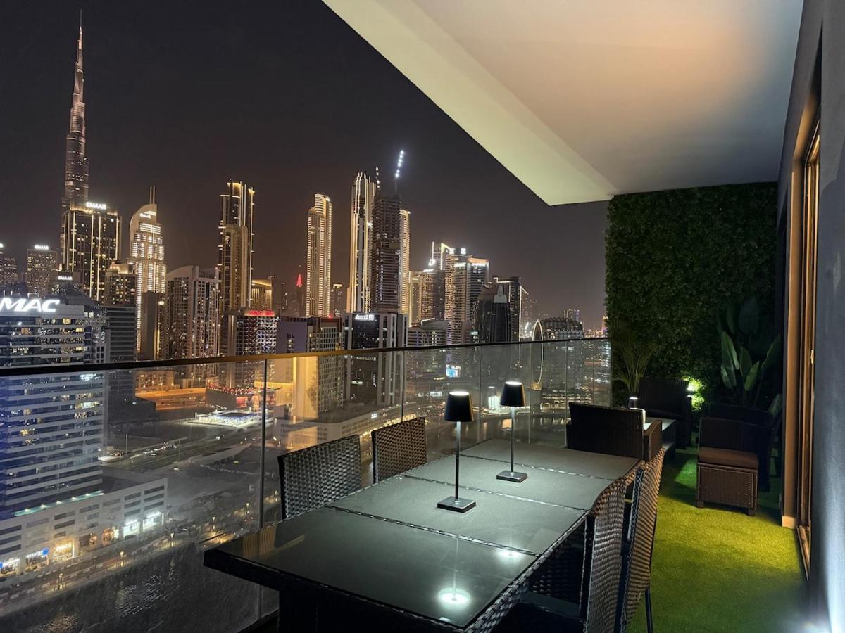 Elegant & Luxury 2Br Apartment Burj And Canal View Sabkhah Extérieur photo