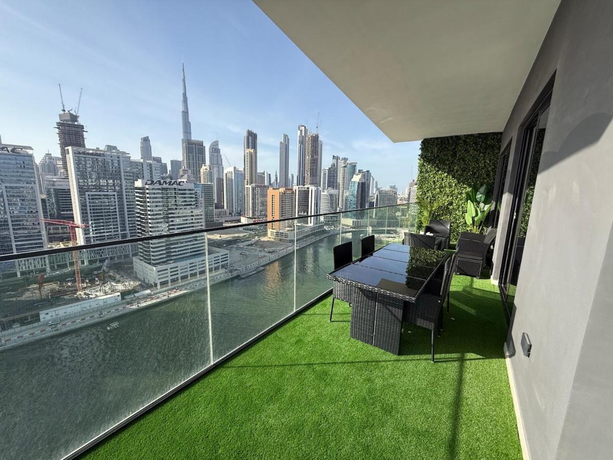 Elegant & Luxury 2Br Apartment Burj And Canal View Sabkhah Extérieur photo