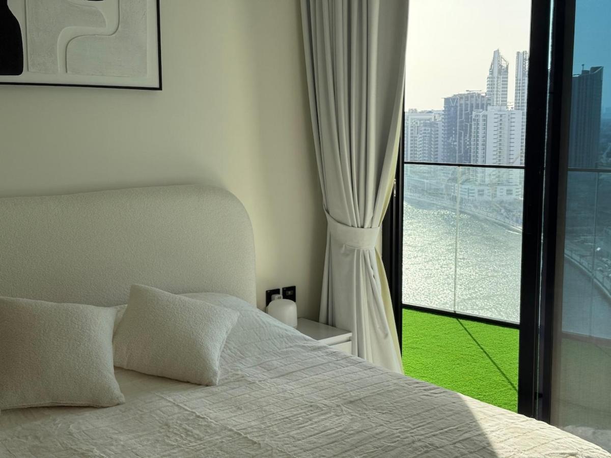Elegant & Luxury 2Br Apartment Burj And Canal View Sabkhah Extérieur photo