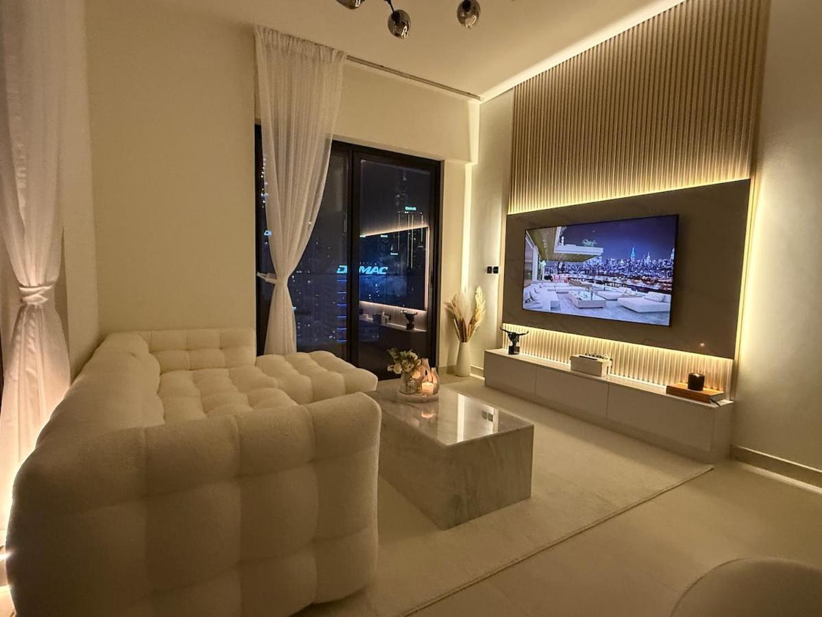 Elegant & Luxury 2Br Apartment Burj And Canal View Sabkhah Extérieur photo