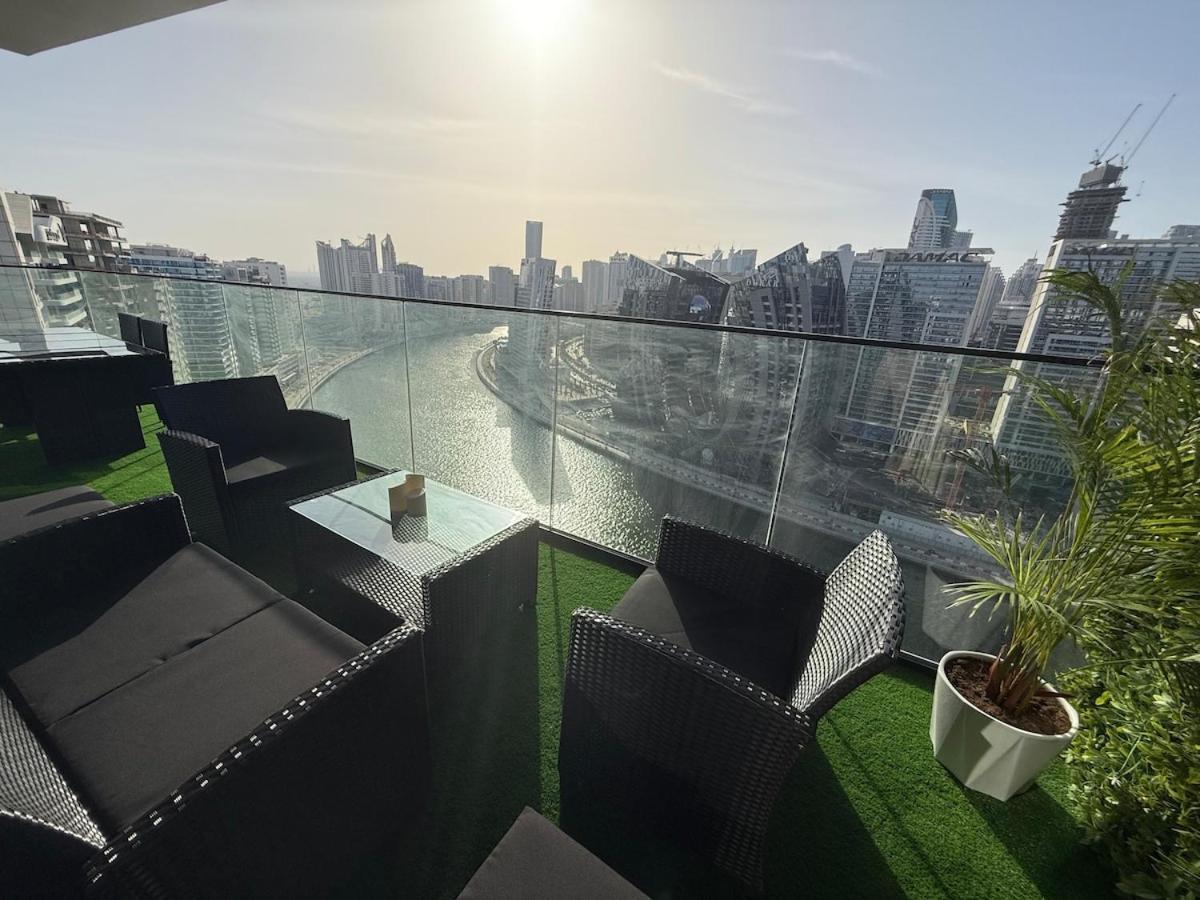 Elegant & Luxury 2Br Apartment Burj And Canal View Sabkhah Extérieur photo